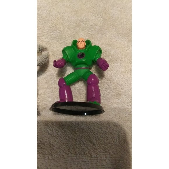 2 DC Comics Model Figures Doomsday Lexcorp Lex Luther, each 2.75" on stand - Picture 2 of 9